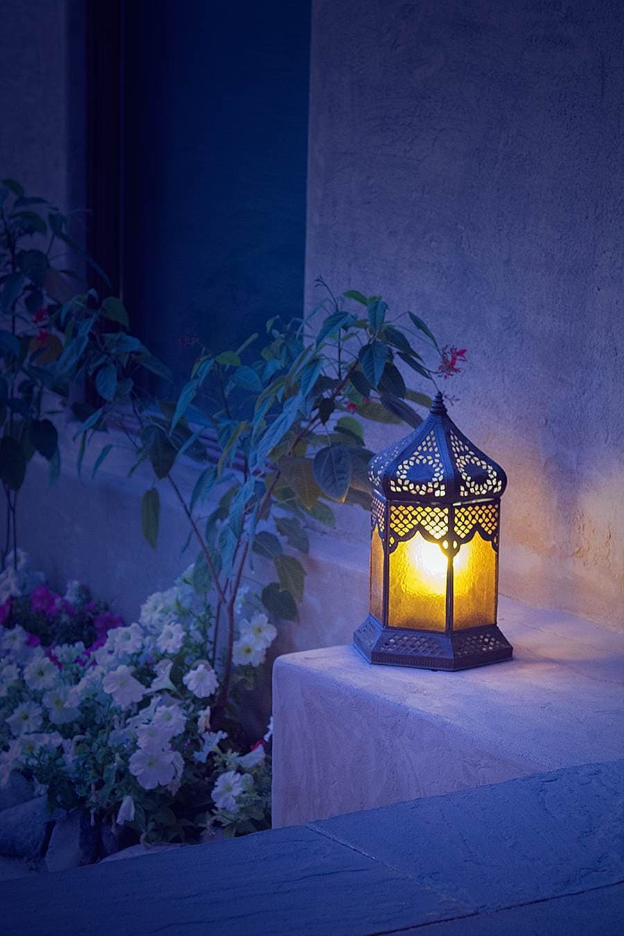 A lantern at Bab Al Shams, photographed by Wesall Alabdol in 2013. Archive photograph.
