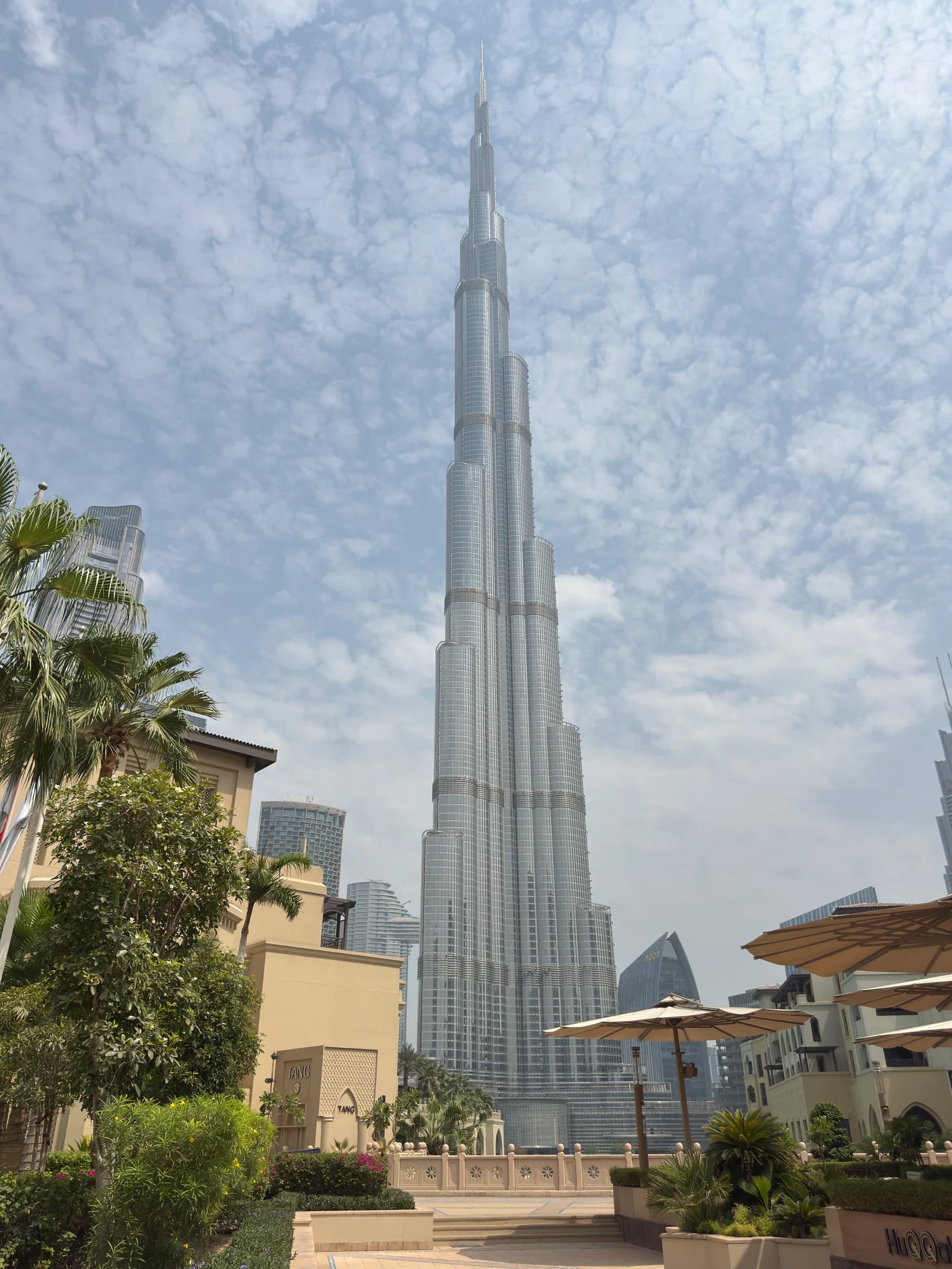 Burj Khalifa above a landscaped plaza in Downtown Dubai.